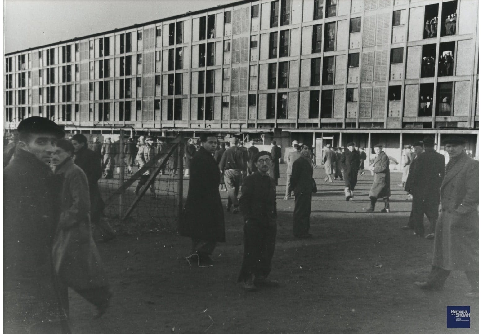 1 - La « solution finale » selon les nazis 36 s8.pa1 .009 drancy ciii 232 1942 min MRJ MOI